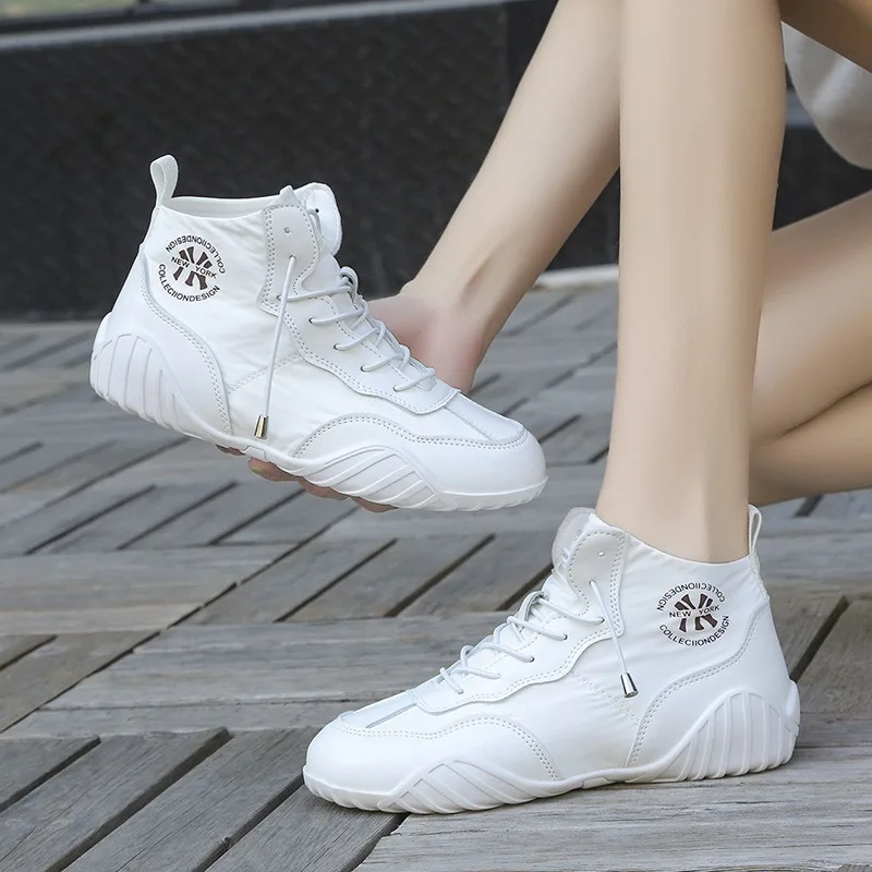 Women\'s Canvas Shoes 2024 New Fashion White High Top Casual Shoes Comfortable Flat bottom Lace Up Ladies Sneakers Tenis De Mujer