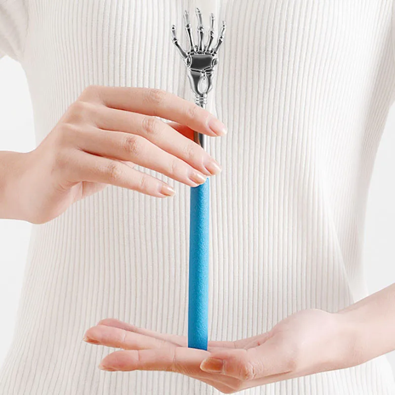 Back Scratcher Skull Palm Telescopic Hand Massager backslap with Rubber Handles Fun And Novel Tool For Scratch the itch Stick