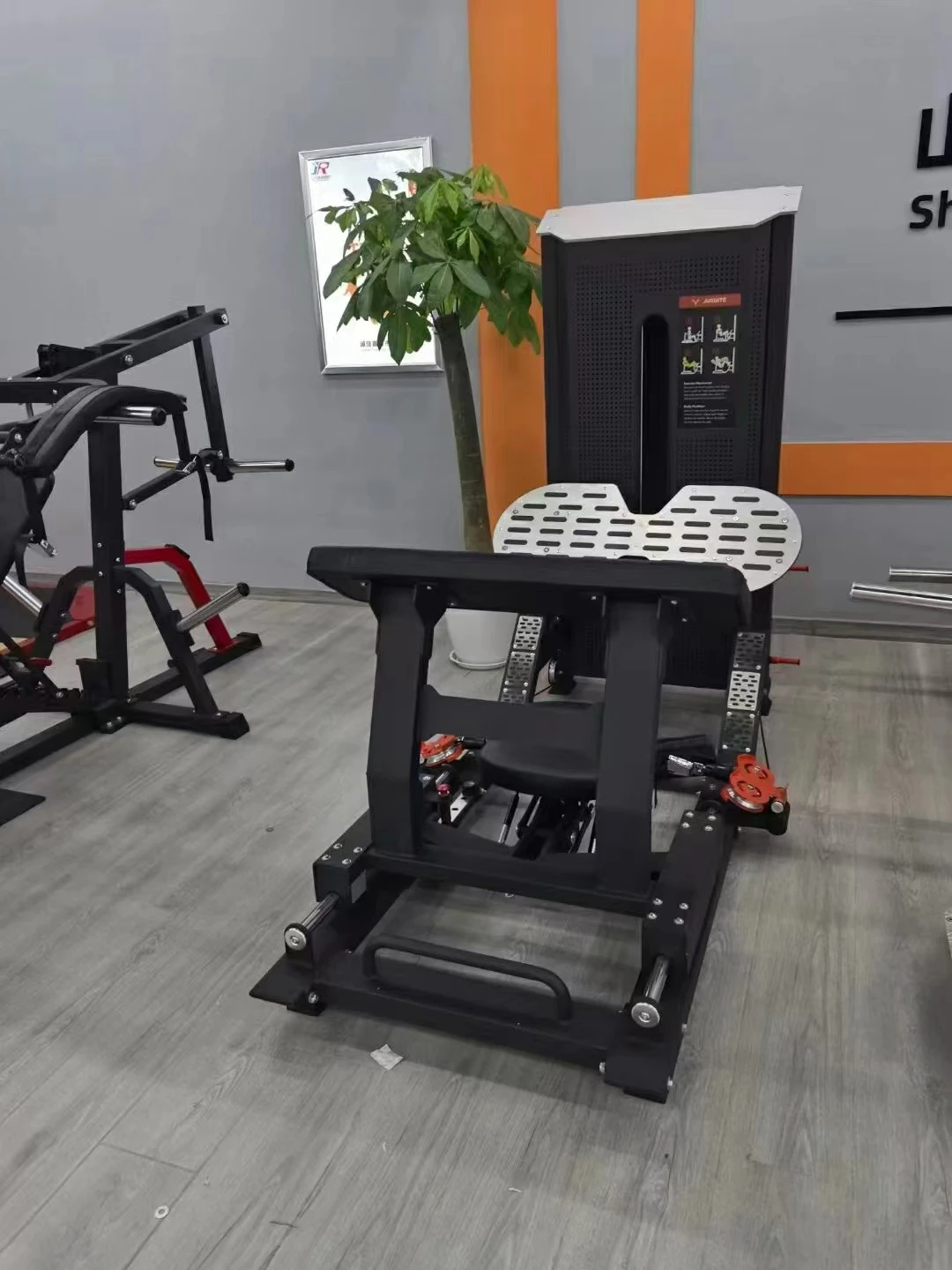 Commercial Exercise Booty Gym Use Glute Fitness Equipment Builder Hip Trainer For Body Building Strong Hip Thrust view 3