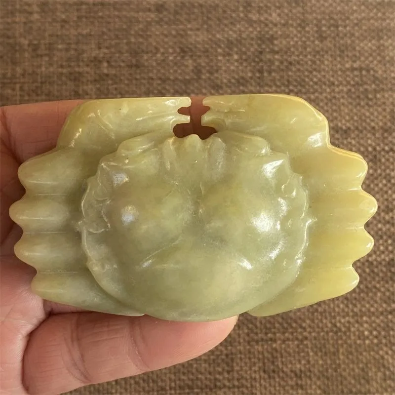 

Xiuyan Jade Crab Carving Figurine Jade Stone Collectible Wealth Decoration