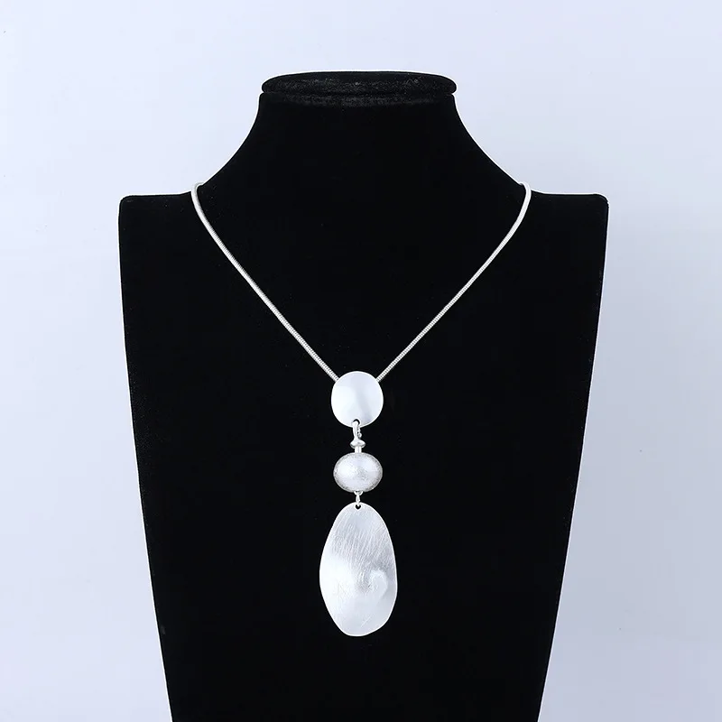 

Kaseakia Pearl Necklace Snake Chain Geometric Long Alloy Necklace, Women's Sweater Chain Jewelry Accessories