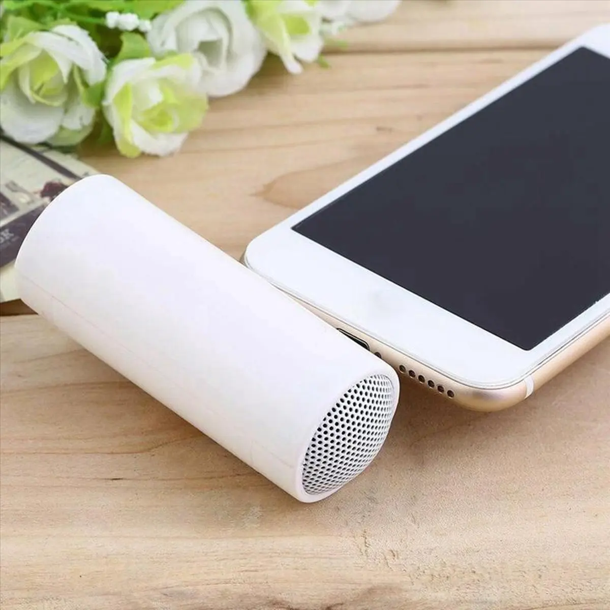

AABFK 2pcs 3.5mm Jack Stereo Mini Speaker Portable MP3 Music Player Speaker Amplifier Loudspeaker for Phone Tablet PC-White