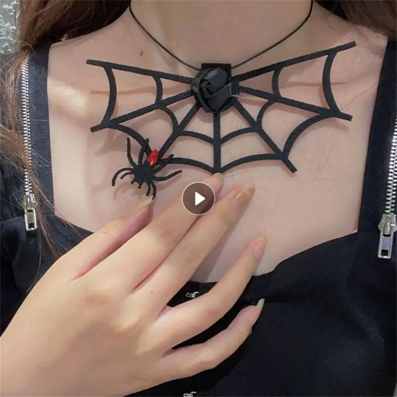 Funny Clavicle Chain Interesting Creative Ghostly Trend Fun Essential Ghost Party Decor Role Playing Accessories Spider Necklace