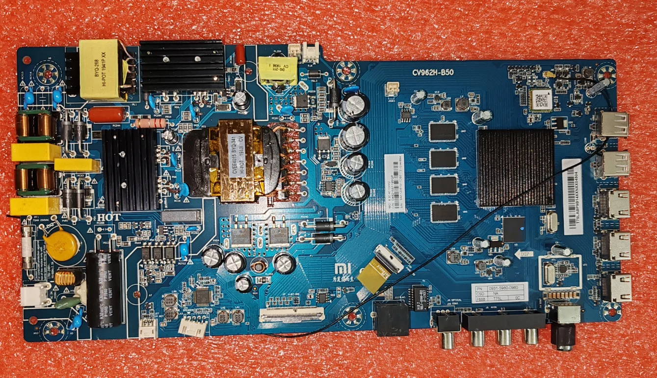 

CV962H-B55 4K WiFi 3-in-1 TV motherboard, tested, physical photo for 112 --144v 600ma