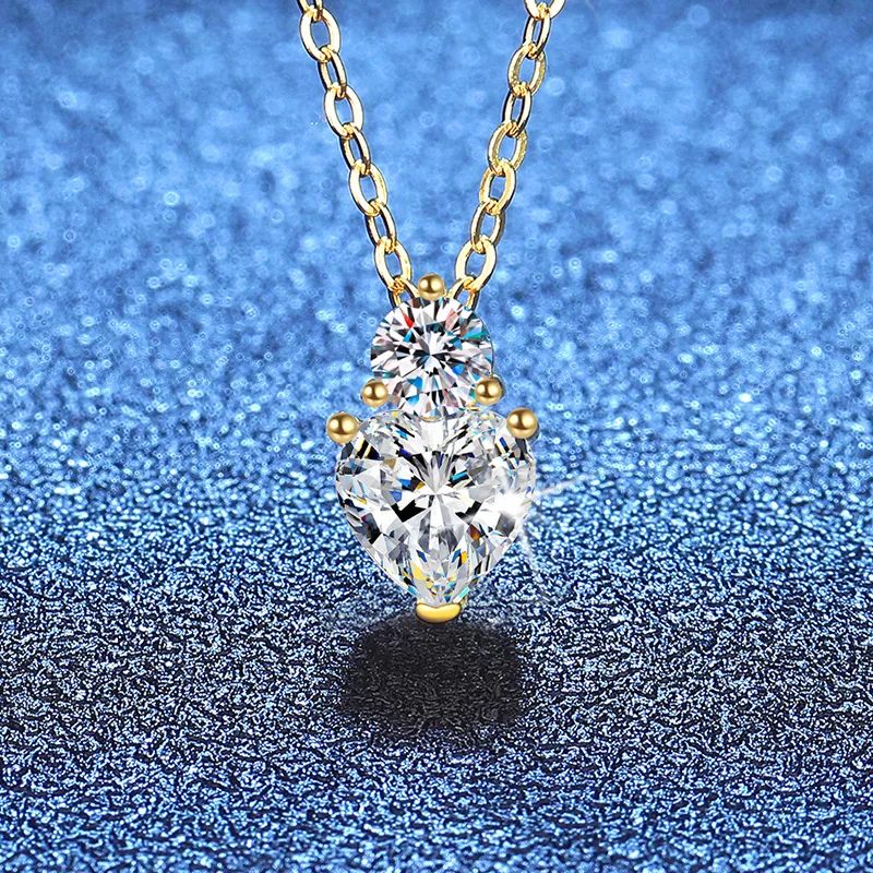 

Platinum PT950 18K Gold Moissanite Cultivated Emerald Necklace Ruby Sapphire Classic Heart-shaped Necklace Fashionable Women