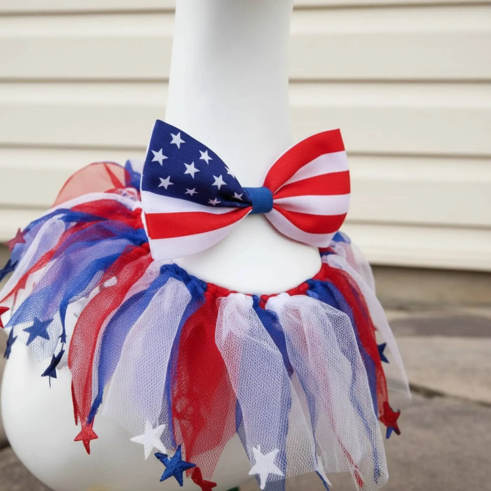 Raincoat Goose Costume Weather Resistant Holiday Goose Outfit Duck Costume Set Summer Design Yard Decor Sunglasses Design