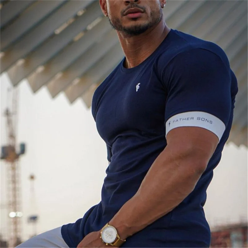 2024 Gym T-shirt Men Short sleeve T-shirt Casual Slim t shirt Male Fitness Bodybuilding shirt Workout Tee Tops Summer clothing