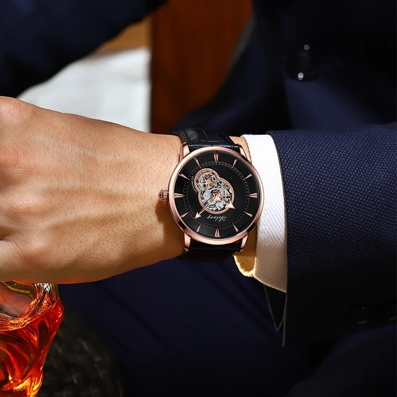 ساعة يد ميكانيكية أوتوماتيكية أوتوماتيكية كاجوال فاخرة مقاومة للماء بحزام من الجلد الطبيعي 2026