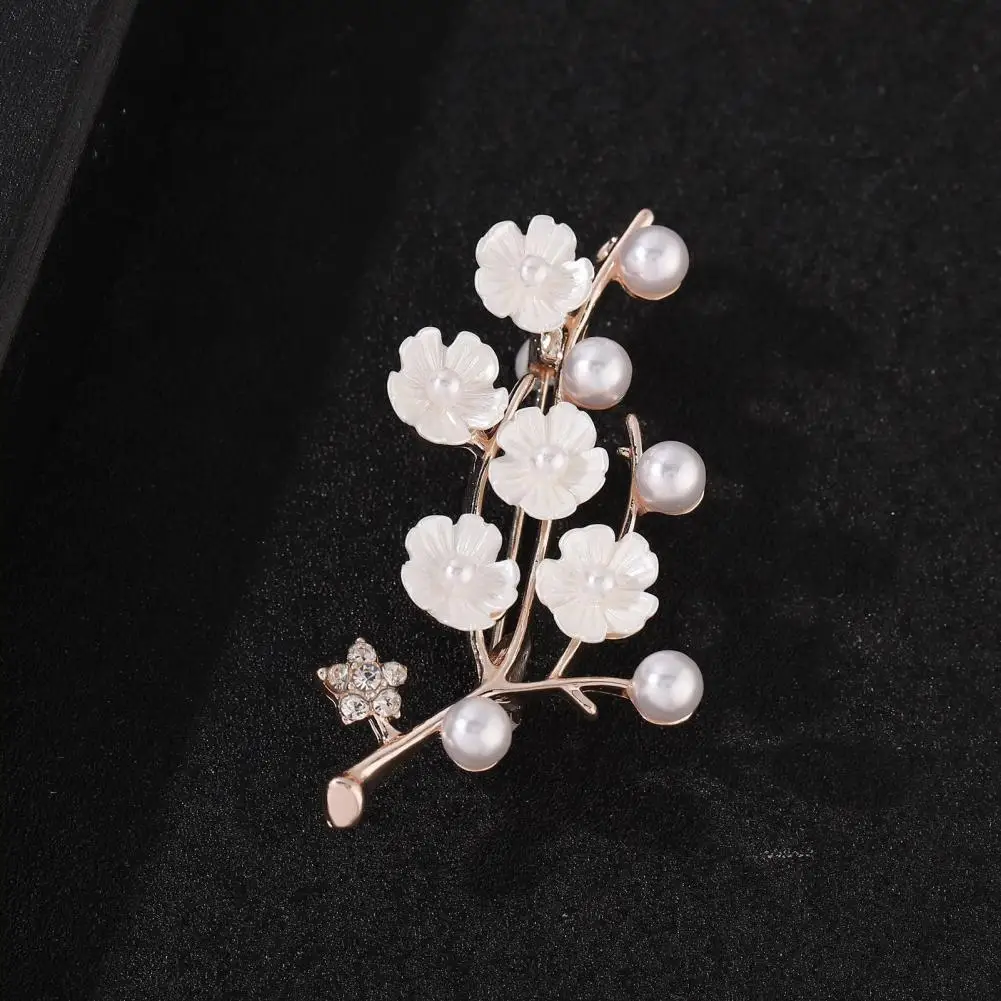 Brooch Pin Non-slip Brooch Mother's Day Flower Brooch with Strong Pin Imitation Pearl Cubic Zirconia Inlay Sweater Badge Elegant