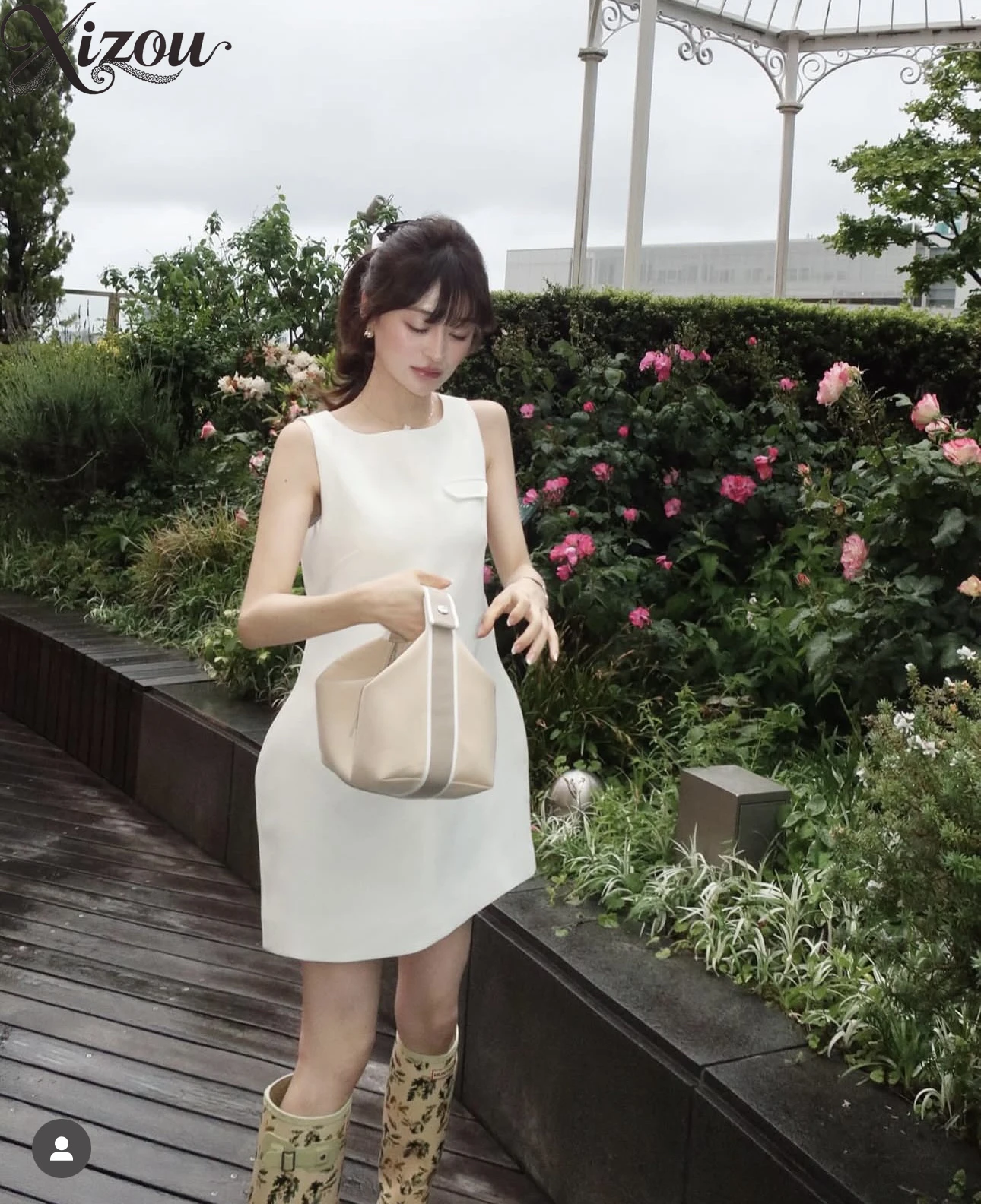 

2025 Summer Japanese Women Dress Slim Waist Daily Luxury Vintage Japan Casual Chic Cute Elegant White Black Spring Pocket Vest