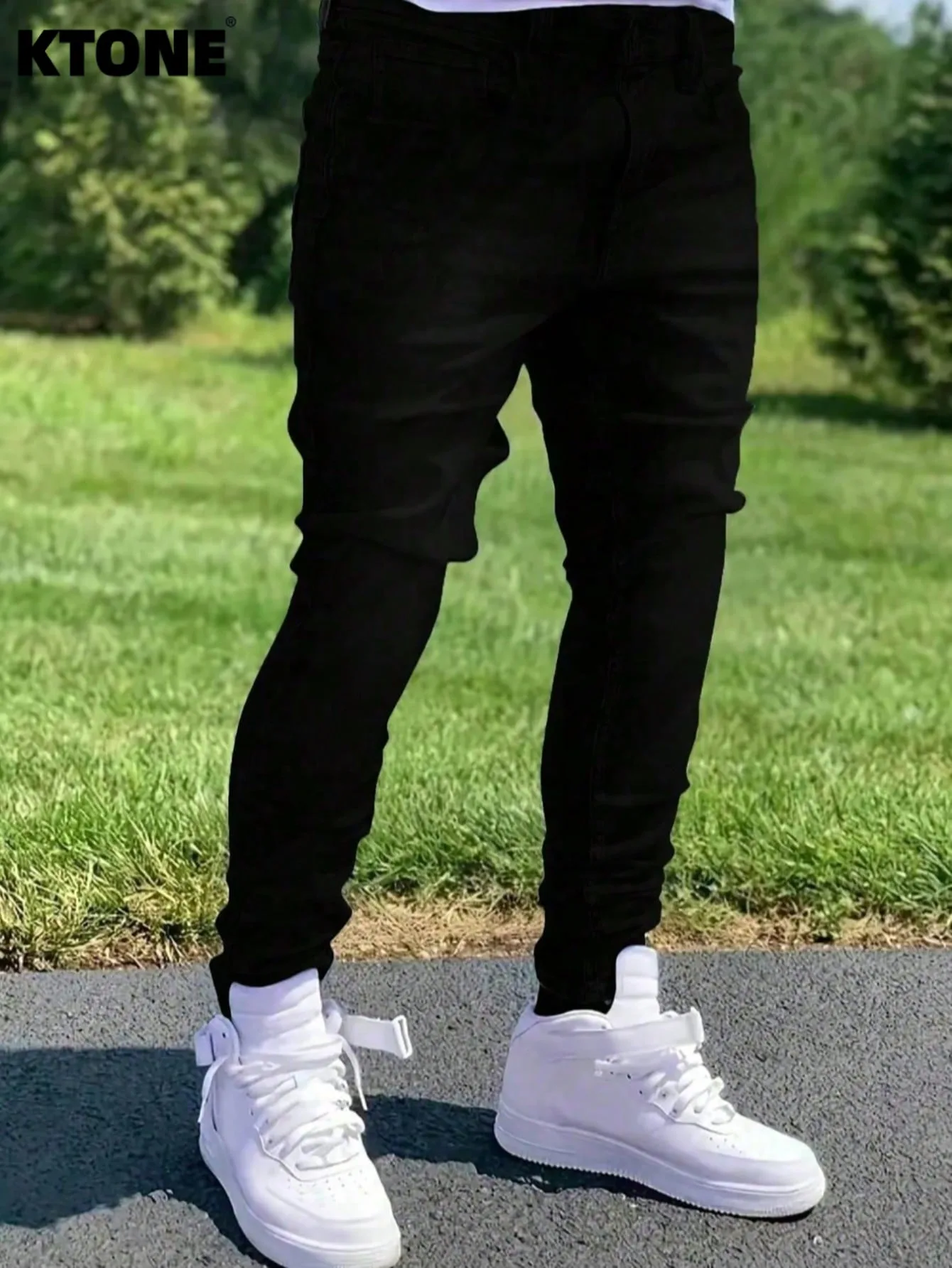 

Men's Slim Jeans Original Light Retro Style for Dating. No accessories or belts included.