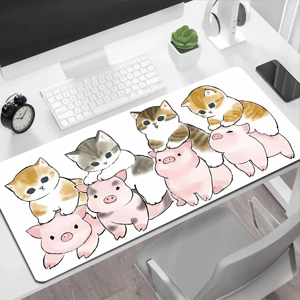 

Cute cat riding pig large game mouse pad rubber keyboard pad non-slip Xxl 900x400mm mouse pad rubber table mat design table mat