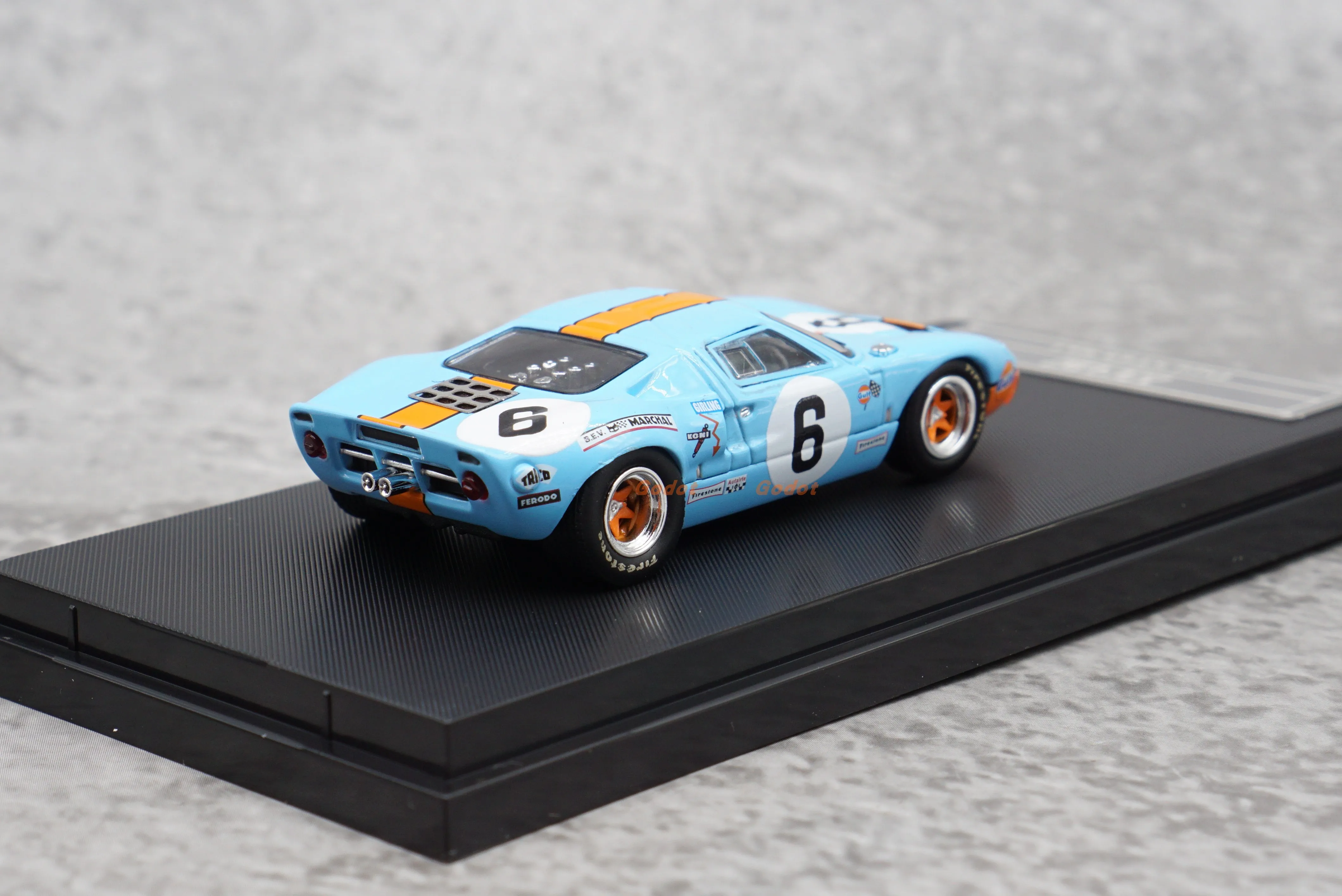 zoom  1/64 Ford GT40 Mk1  Gulfalloy car model toy