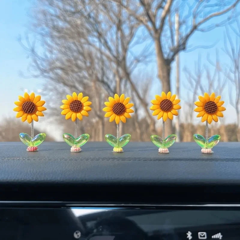 Car Ornament Cute Sunflower Car Mounted Sunflower Decoration