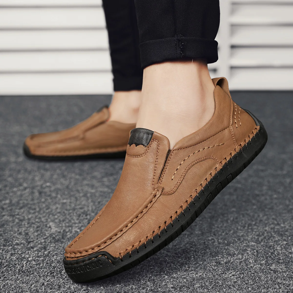 Hand Stitched Mens Casual Shoes Outdoor Slip On Leather Low Top Large Size Lazy Shoes Breathable Comfortable