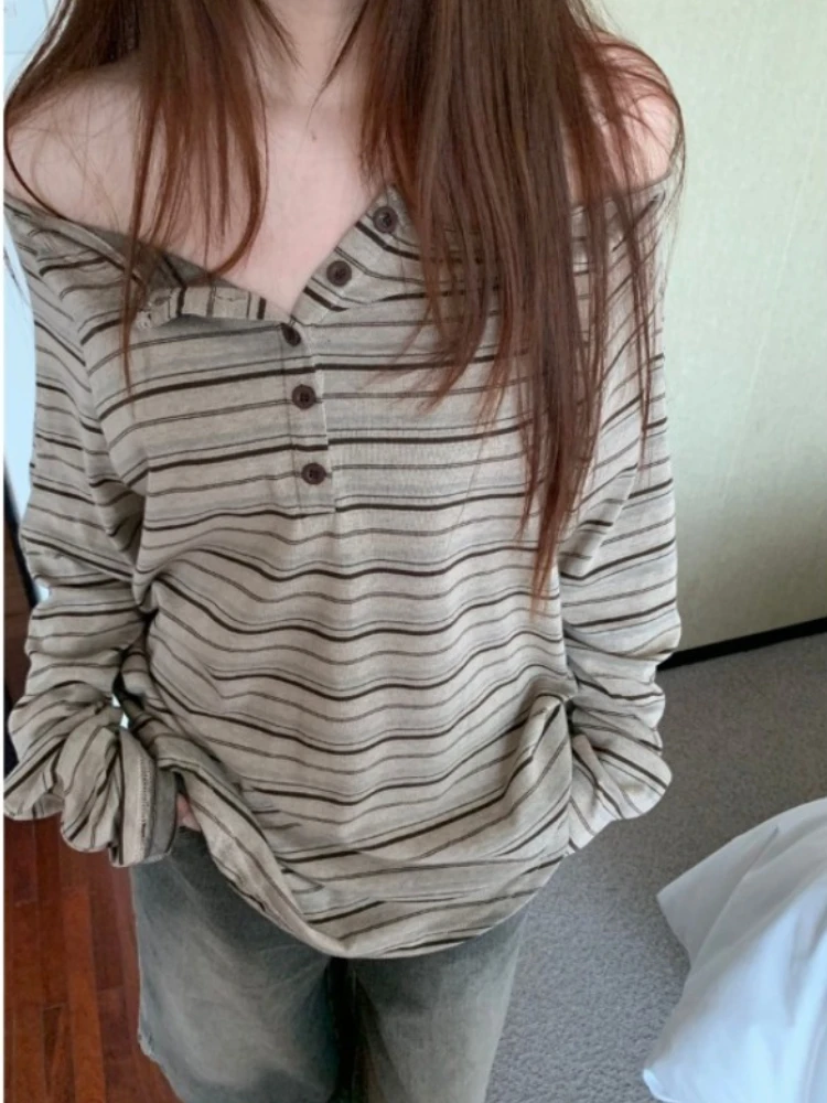

Autumn Korean Fashion Thin Tops Women Loose Fit Long Sleeve Button Oblique Collar Stripes Casual Retro Elegant Pullover Blouse
