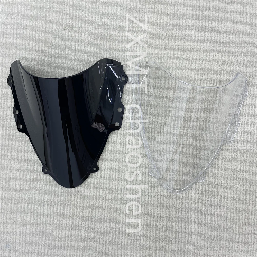 The ABS deflector is suitable for the small R windshields of the GSXR600 750 1000 K1 motorcycle from 2000 to 2003.