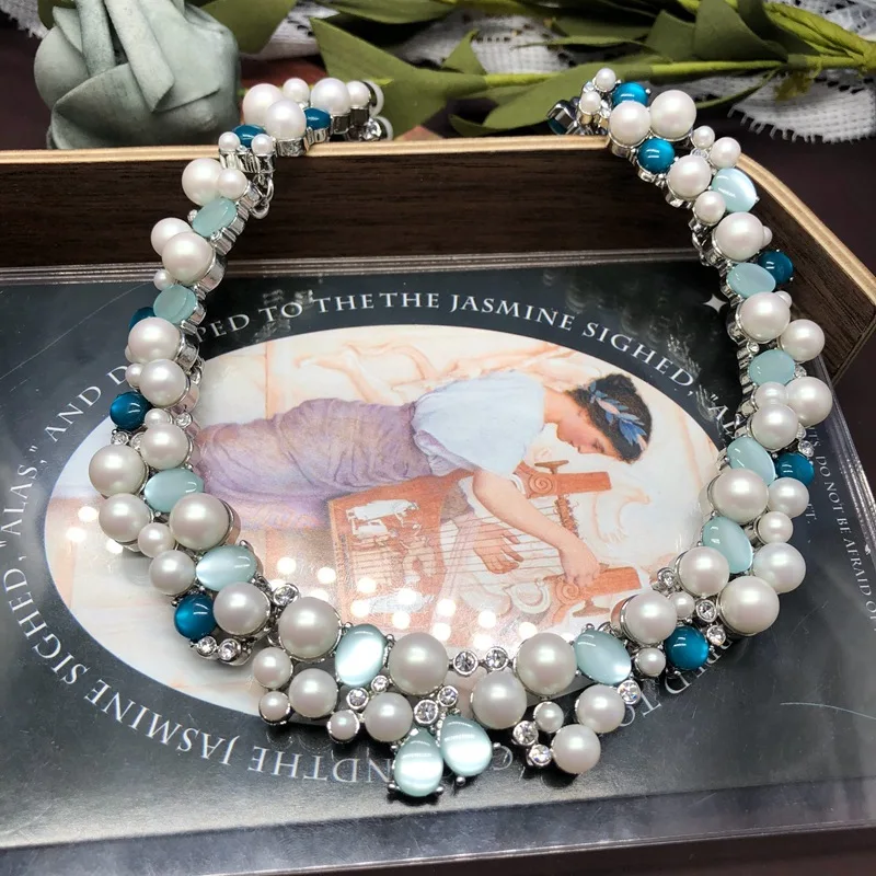 

Универсальное ожерелье-свитер с жемчугом и драгоценными камнями высокого дизайна