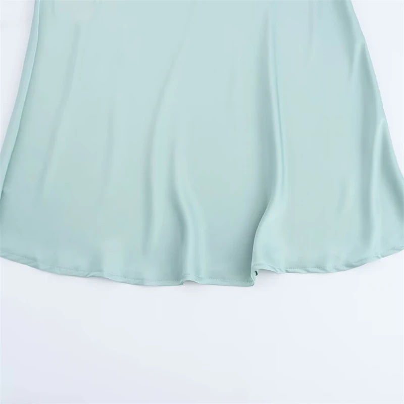 KEYANKETIAN 2026 Frühjahr Neue frauen Satin MIDI Rock Einfachen stil Elastische Hohe taille einfarbig Dünne Lange EINE Linie rock Dünne