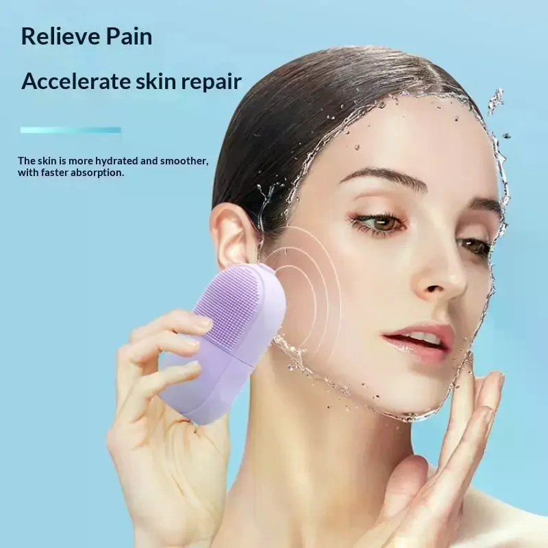 /Kuz/1Pcs Reusable Facial Massage Silicone Face Ice Mold For Beauty Skin Care Face Ice Roller With Cleansing Brush