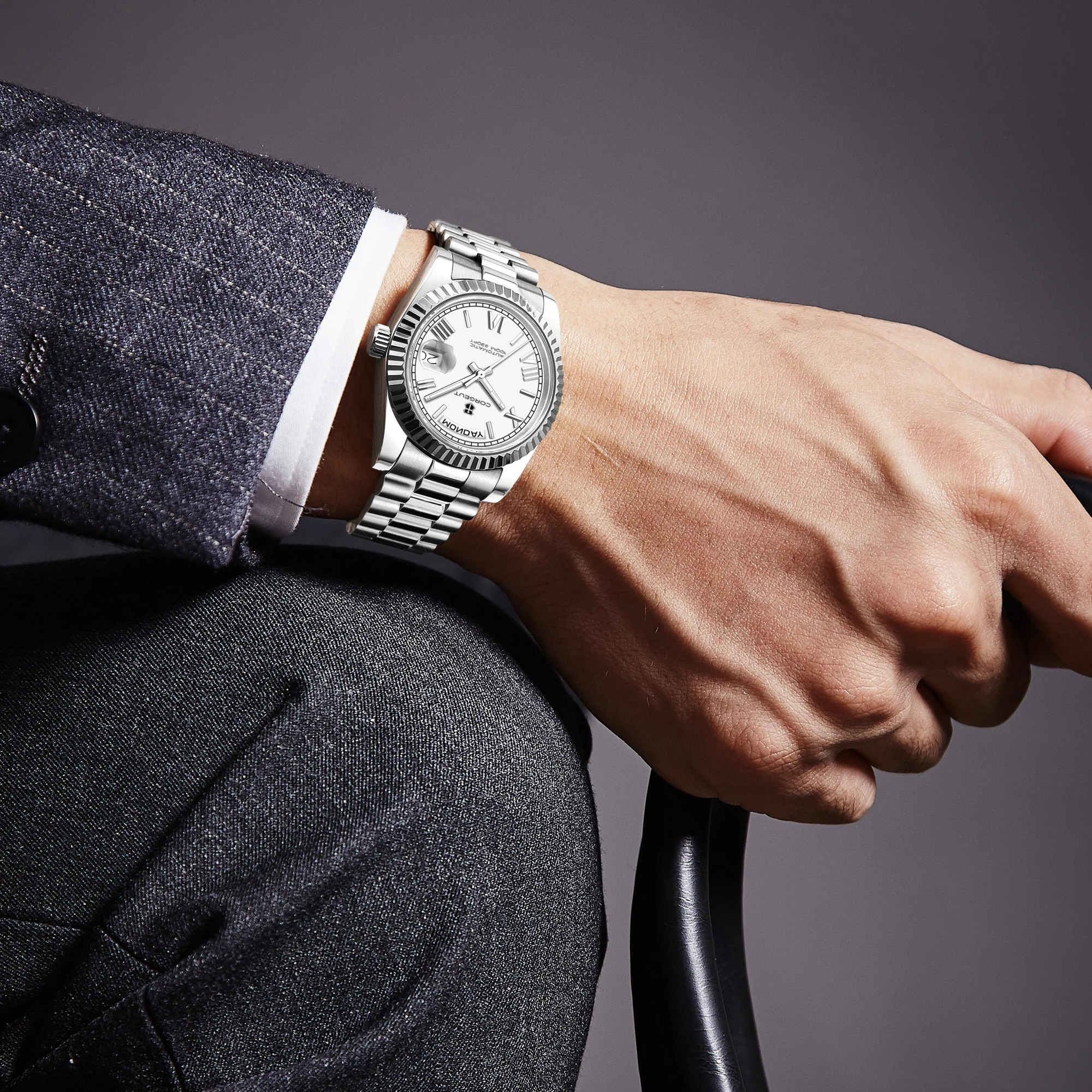 39mm 남성용 맞춤형 로고/이름 Corgeut NH36 자동 기계식 relogio masculino 사파이어 글래스 축광 방수 손목시계