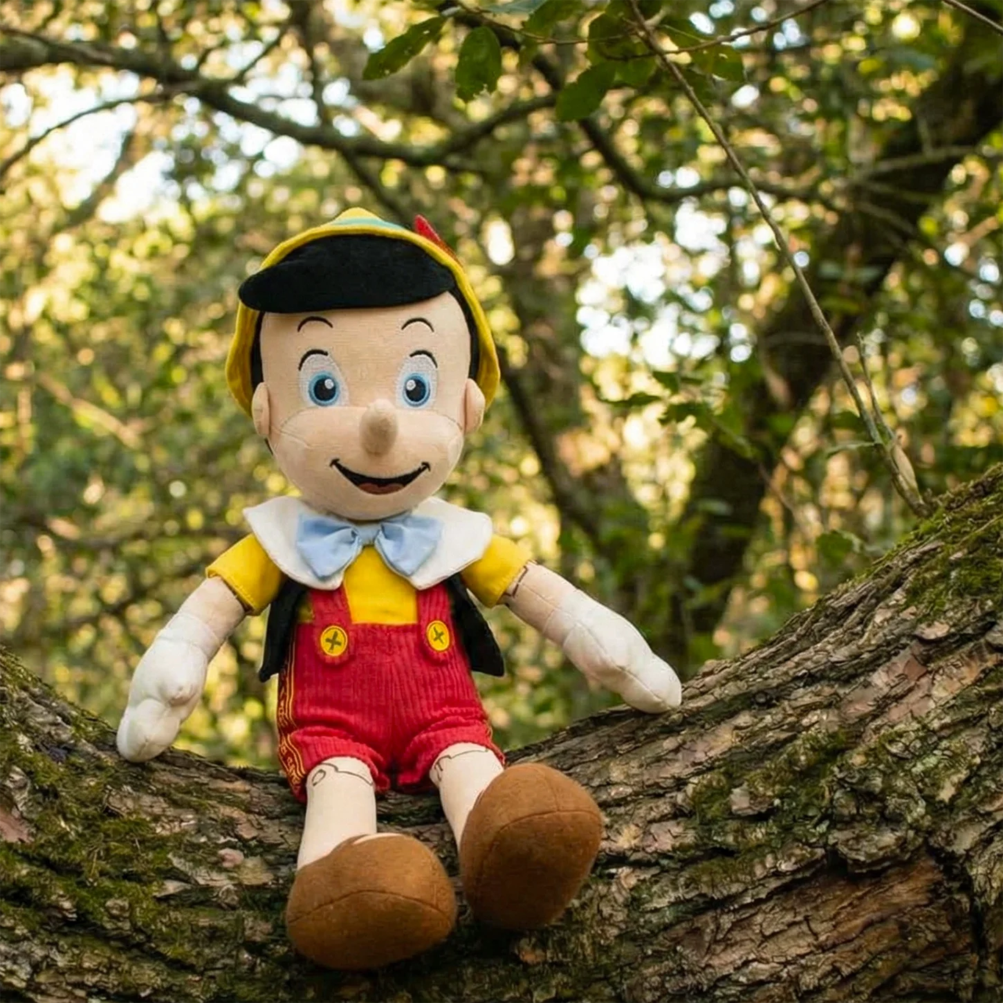 

Disney Pinocchio Plush Doll Classic Cartoon Stuffed Toy Collectible Gift for Kids Adults 30CM