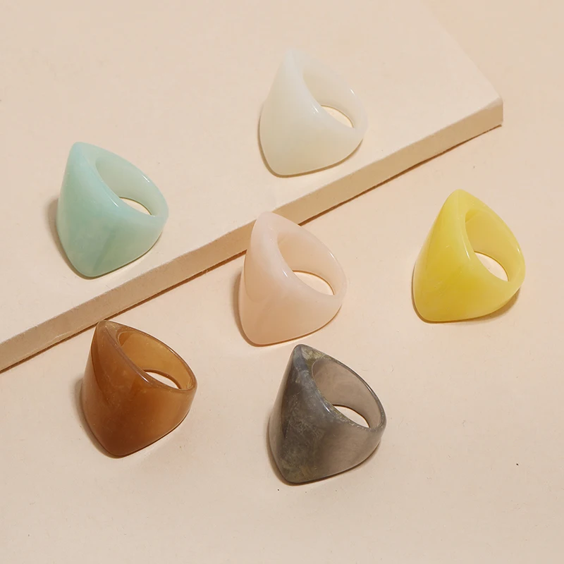 مزاج عصري، خاتم أكريليك بسيط وعصري مكون من 6 قطع #5