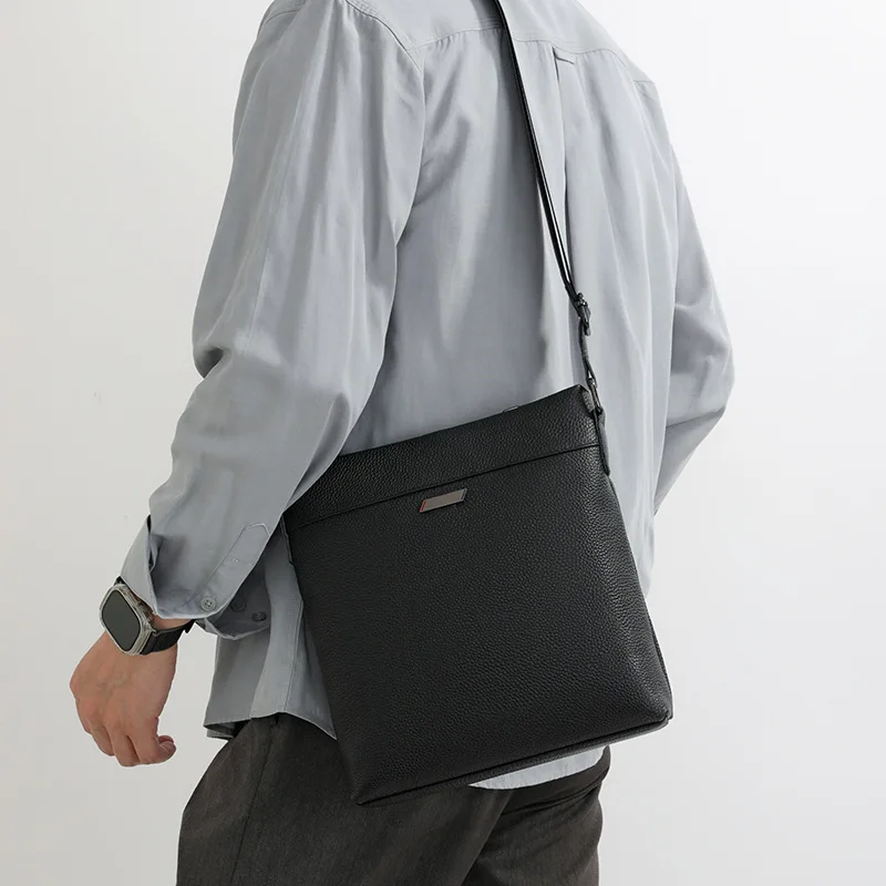 

Мужская вертикальная сумка через плечо из натуральной кожи, легкая и водонепроницаемая, для поездок на работу, мужская сумка-кроссбоди для путешествий.