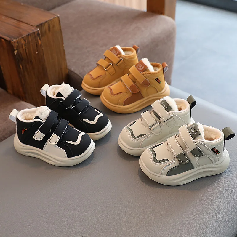 2026 New Autumn Winter Baby Kids Shoes Soft Fleece Lined Microfiber Leather Girls Boys Sneakers Warm Flat Walker Shoes