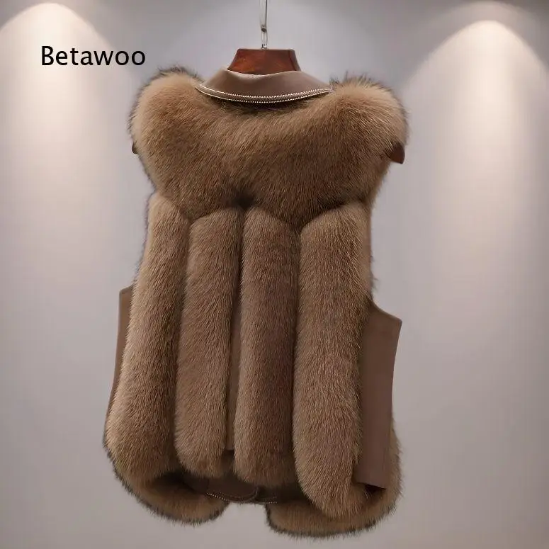 Women Lapel Faux Fur Vest Short Slim Fit Waistcoat Faux Fox Fur Spliced Design Outerwear For Autumn And Winter Daily Wear And F