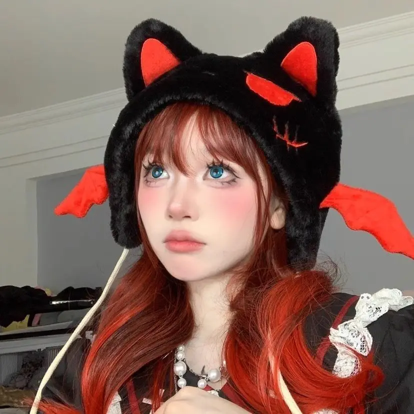 Kawaii اليابانية فتاة قبعة Harajuku القط الأذن قبعات Y2K القوطية الشرير الخريف الدافئة الدانتيل شيطان الجناح قبعة محبوكة الدفء قبعة صغيرة