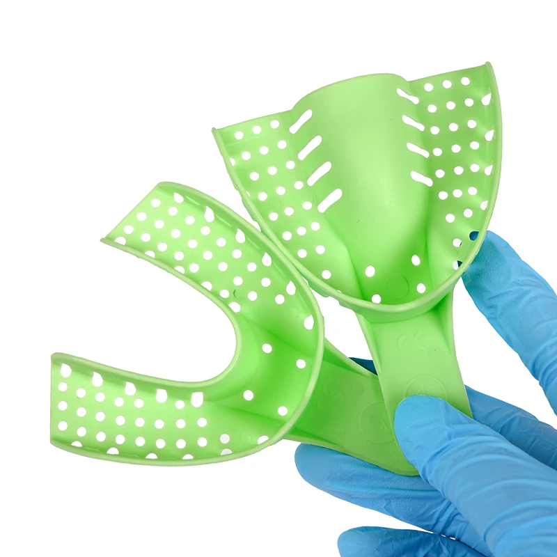 Dental Impression Trays Holder Disposable Plastic Denture Tray S / M / L Adult Children Teeth Plaster Tray Holder Oral Materials