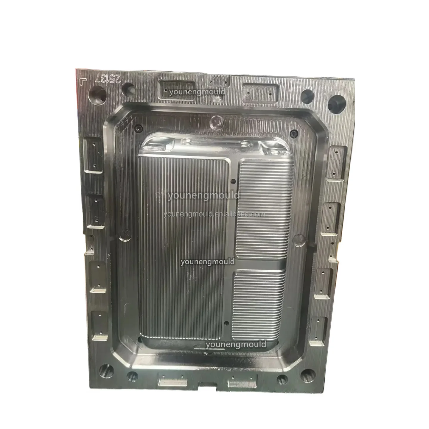 High-qualitytaizhou youneng luggage mold suitcase shell manufacturer mold opening