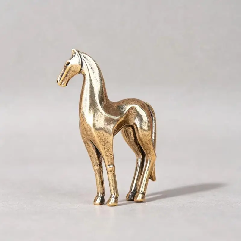 Brass Horse Sculpture Anti-Oxidation Handmade Decorative Statue for Living Room Bar Cafe Study Desktop Home Ornament Decor