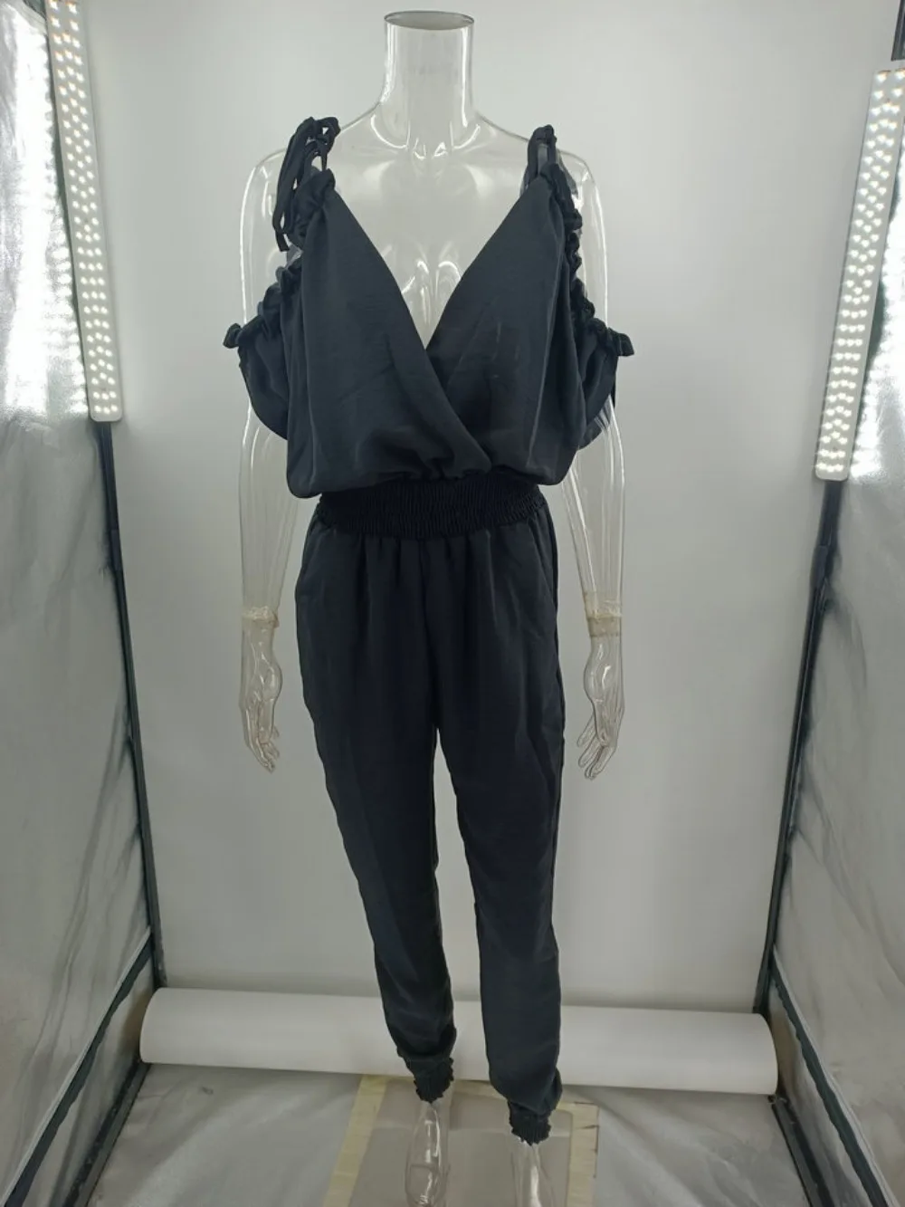 Jumpsuit Damesmode-Overalls 2023 Broek V-Hals Elastische Taille Broek Van De Schouder Jumps Past Bij Zomer Stevige Jumpsuits Traf