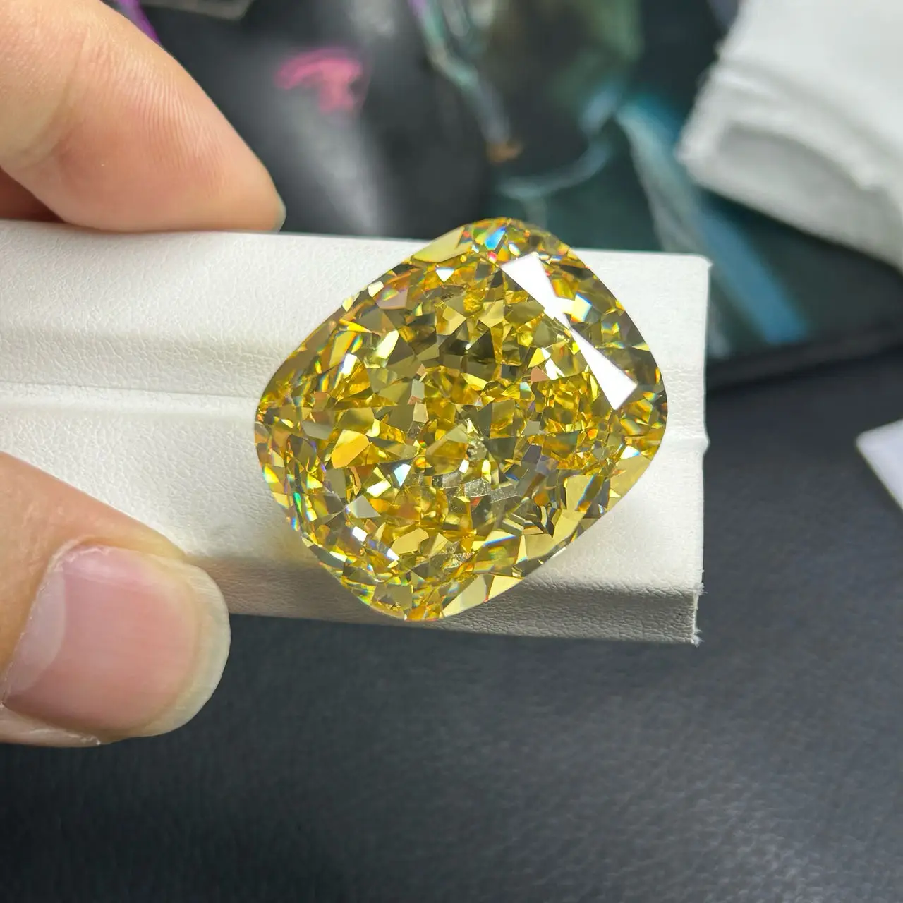 Fancy Yellow CZ Stone 25x30mm 178 Carats Zircon Elongated Cushion Cut Cubic Zirconia Gemstones