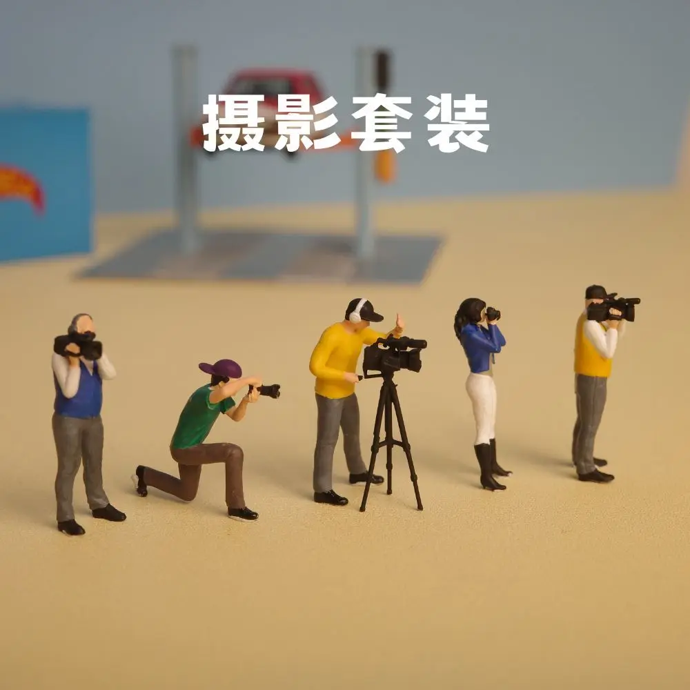 

Набор для фотосъемки 1/64: миниатюрные фигурки, модели автомобилей, реквизит для сцен, песочный стол