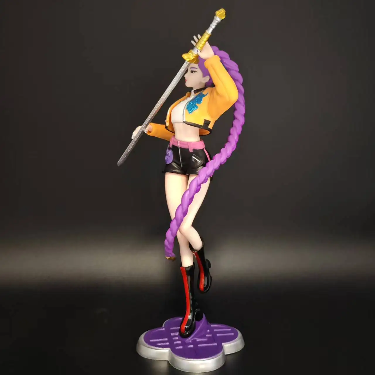 Anime kpop demon hunt série figura de ação estatueta brinquedo mesa decoração estátuas modelo ornamento halloween/natal brinquedo do miúdo presentes