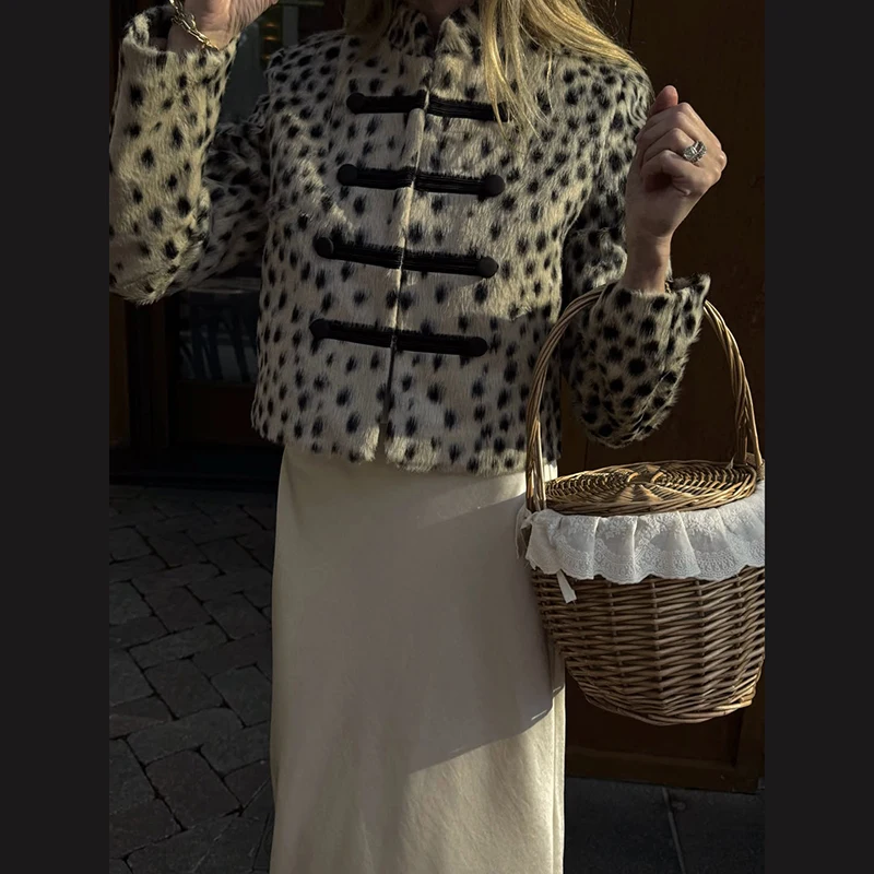 Damen Leoparden-Kunstpelz-Kurzjacke Vintage Stehkragen Knopf-Kurzmantel Langarm-Oberbekleidung 2026 Neue Street-Lady-Jacken – Detail 8