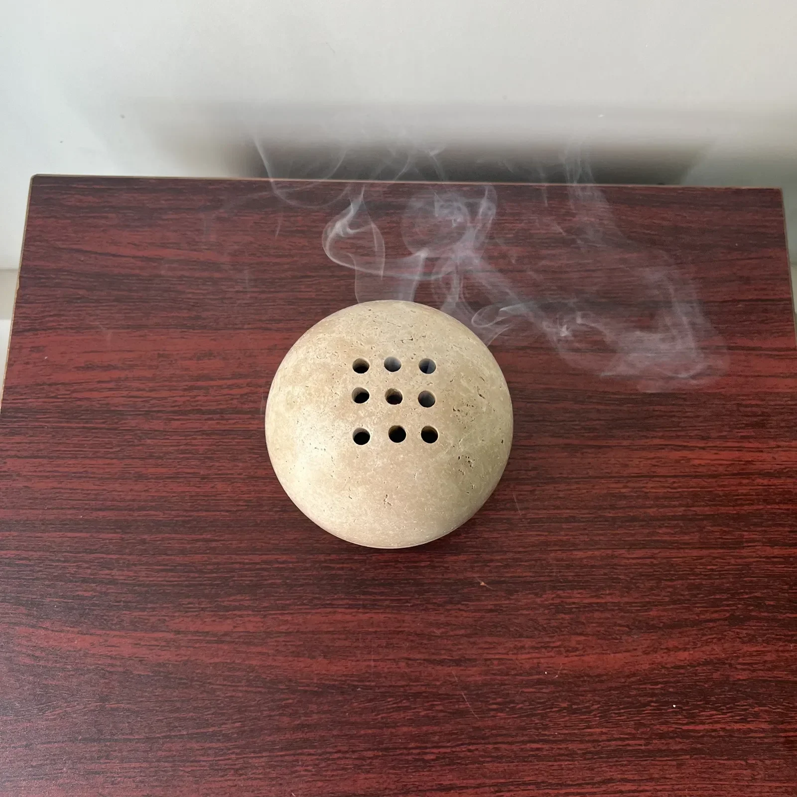 9 Holes D10.5xH10CM Natural Marble Cave Hole Stone Round Incense Burner Yellow Travertine Ball for Home Decoration Gift