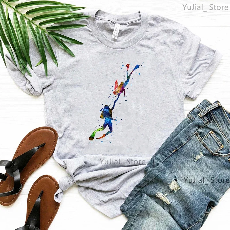 Watercolor Diving Couple Printed T Shirt Girls Gray/Green/Yellow/Pink/Black/White Tshirt Women Summer Fashion T-Shirt Female