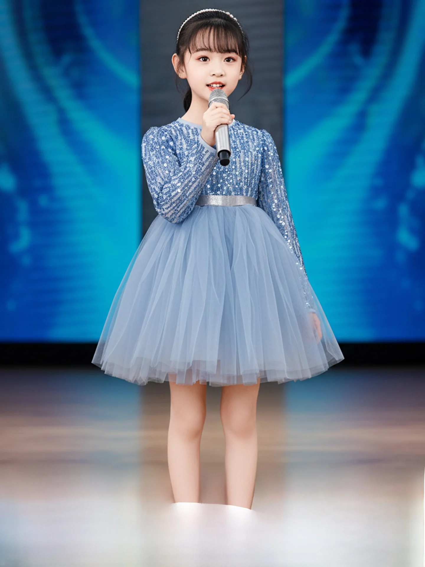 

Патриотический красный костюм для выступлений на конкурсе песен, детский, для большого хора, для девочек-школьниц, национальный костюм