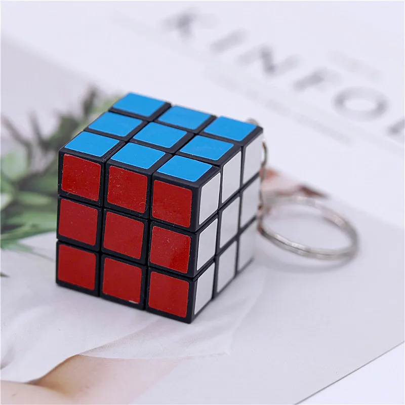 Creative 3x3cm Mini Puzzle Magic Cube Keychain Promotional Gift Bag Accessories For Children Kids Girls Fashion Jewelry Gifts