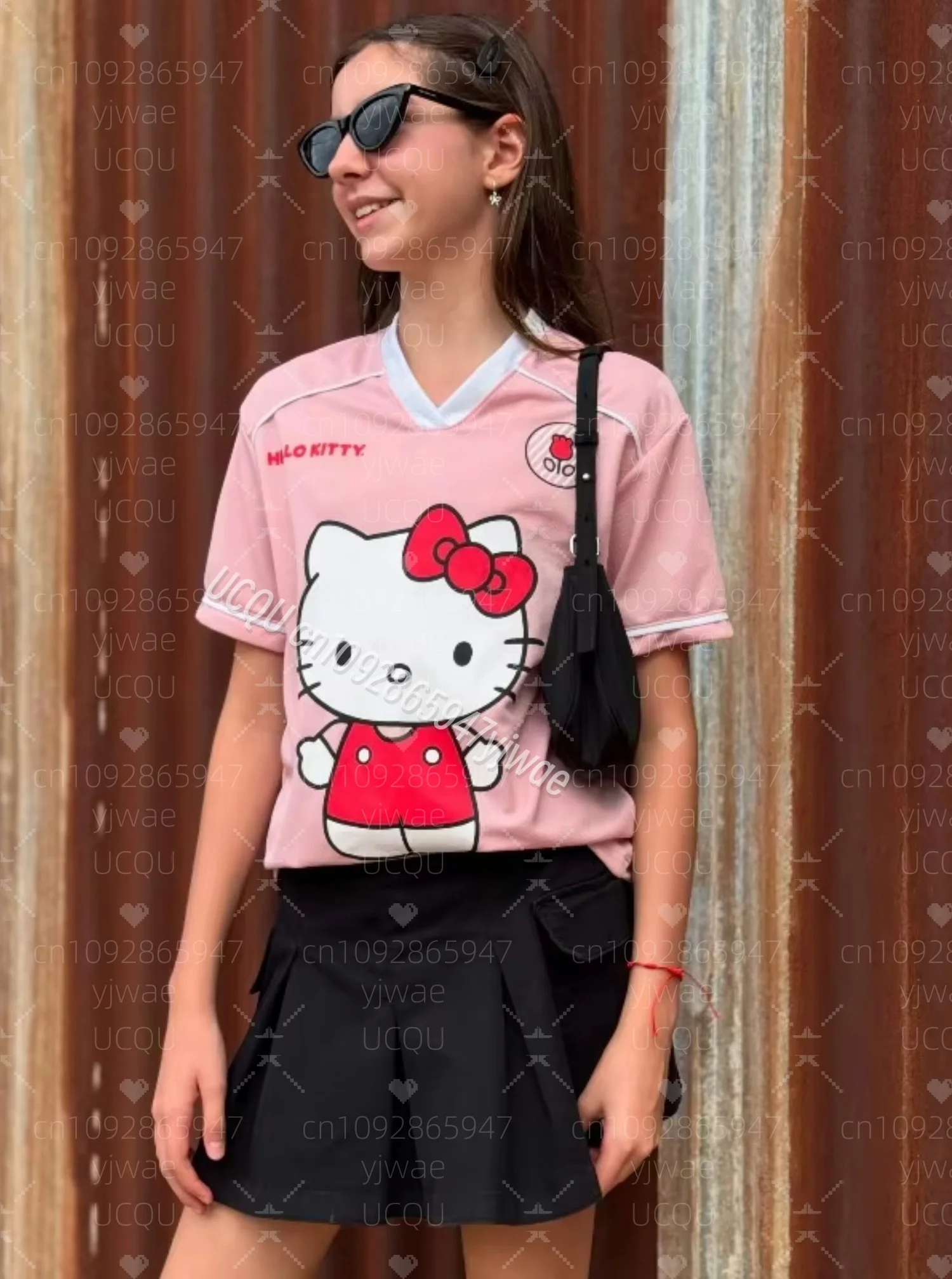 

Women HELLO KITTY Print V-Neck Short Sleeve T-Shirt Summer Tee Baseball Jerseys Stripe women plus size Sport T-Shirt