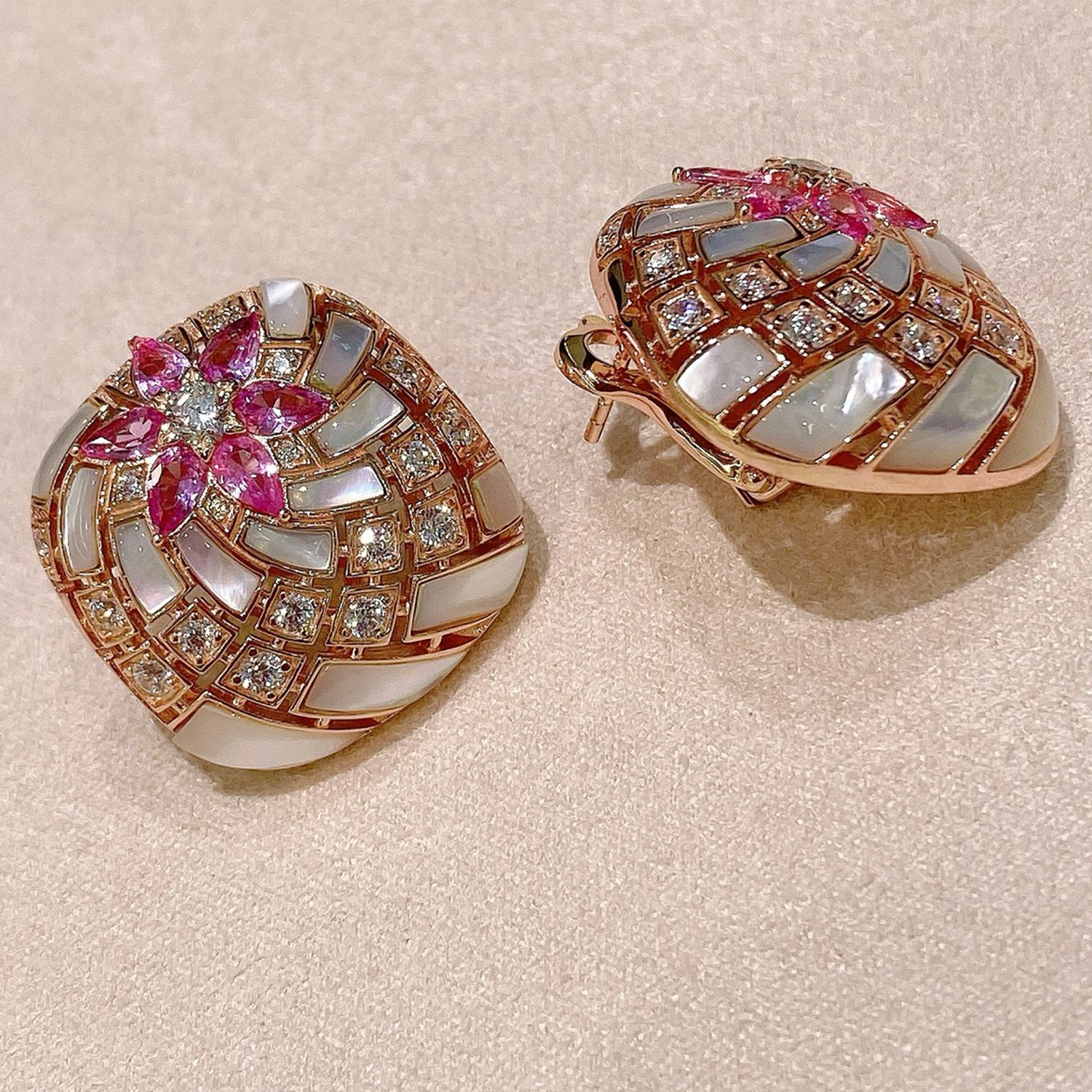 

KQDANCE New Zircon Natural Mother of Pearl Gem Stone Pink Flower Square Shaped Earrings 925 Silver Luxury Jewelry For Women New