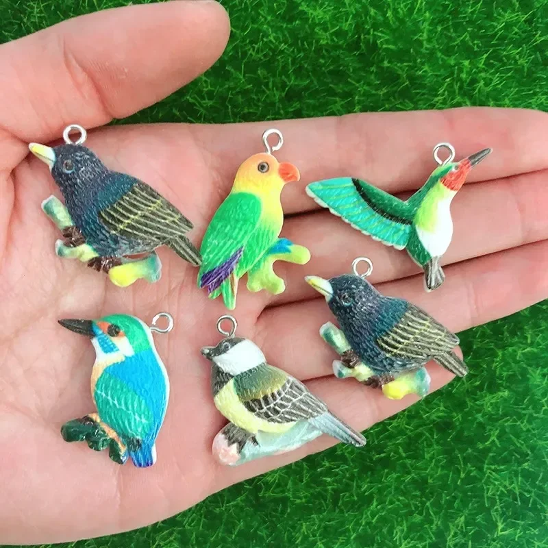 Colgante de resina con diseño de pájaro flocado en 3D, abalorio con diseño de dibujos animados de animales, gorriones estrellados, para bolso de teléfono, llavero, pendientes, joyería artesanal, 20 piezas