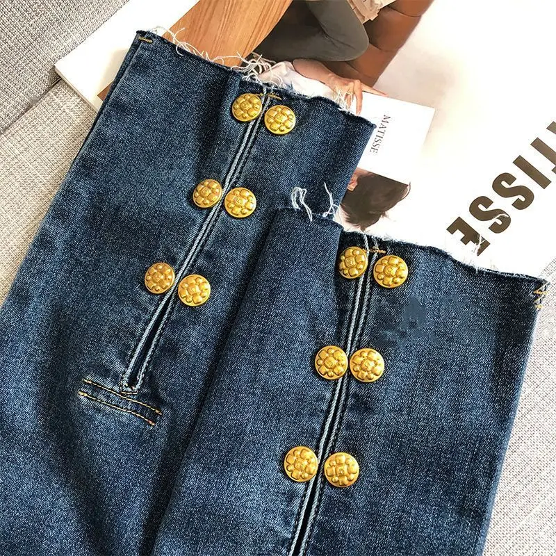 Blue Straight Jeans Women\'s Luxury Design High Waist Elegant Gold Button  Slit Raw Edge Slim Pencil Pants