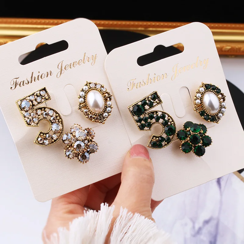 3 pcs/set Elegant Women Fashion Pearl Crystal Brooches Pins Creative Exquisite 5 Number Jewelry Clothing Suit Rhinesotne Brooch