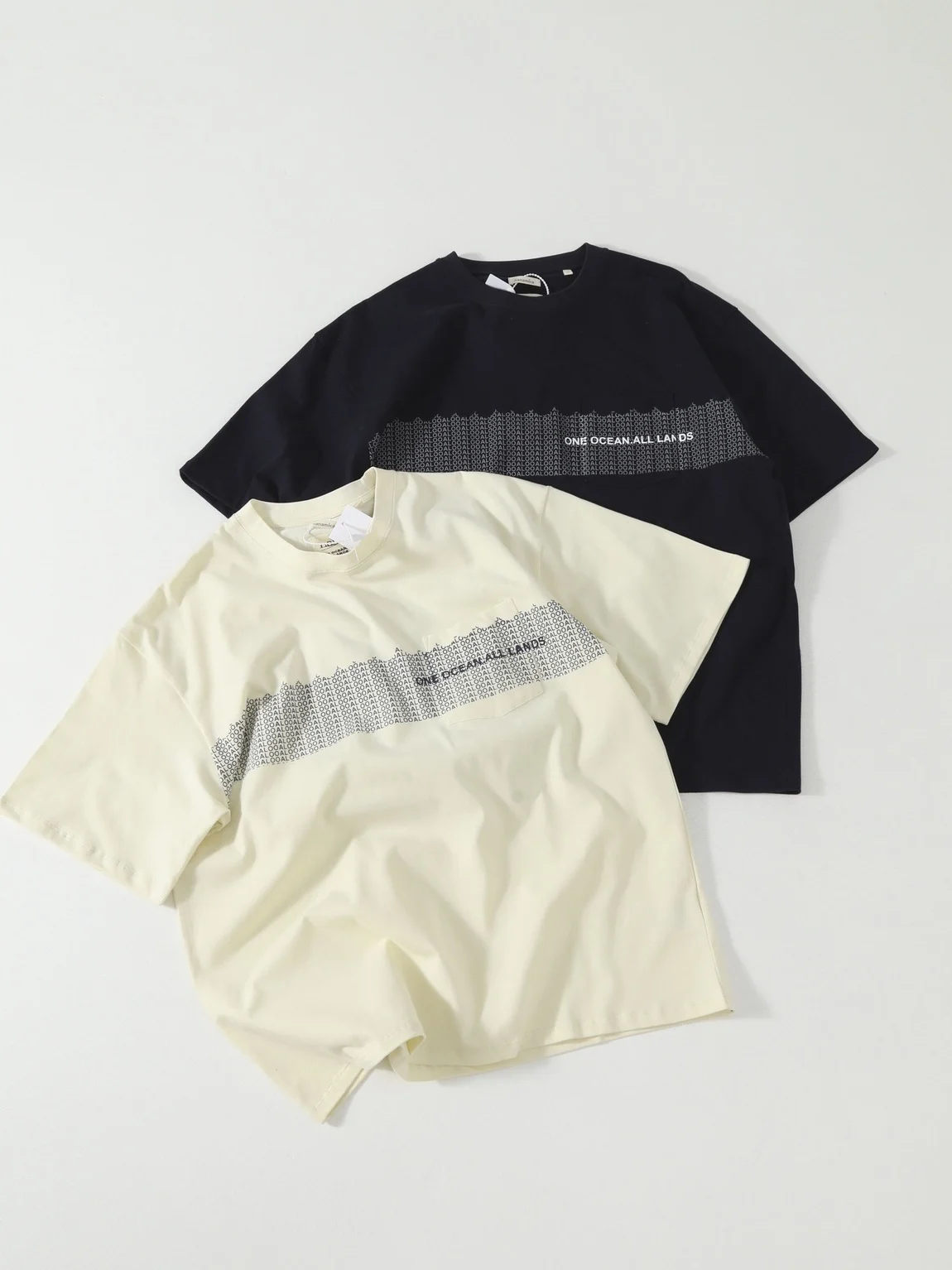 

Футболка Nana Mika в японском уличном стиле, свободного кроя, с круглым вырезом, коротким рукавом, принтом на груди, из хлопка, молодежная, модная, повседневная.