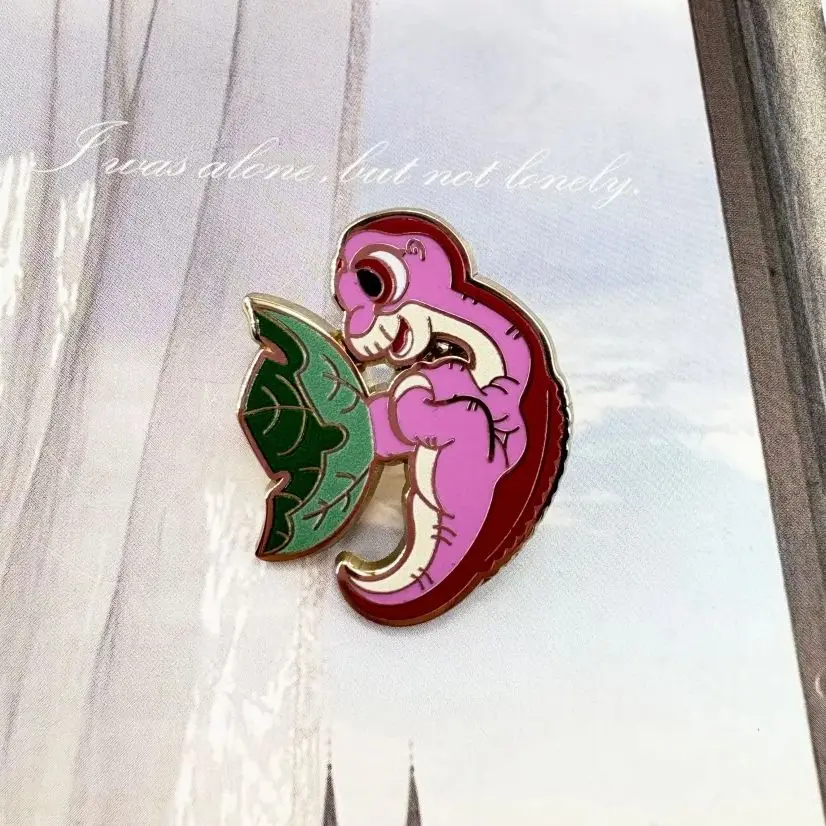 

80S 90S Littlefoot Dinosaur Cute Kawaii Enamel Pin Nostalgia Childhood Core Tree Star Land Before Time Badge Gift Accessories